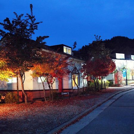 Pyeongchang Iris Pension Экстерьер фото